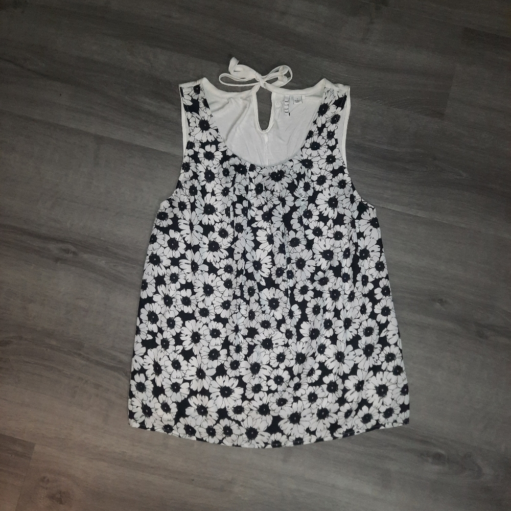 Elle Floral Keyhole Tank Top